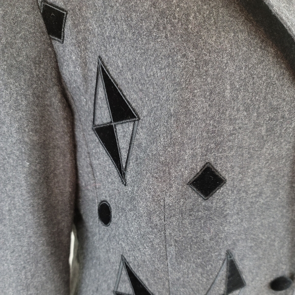 VTG 80s Louis Féraud Velvet Applique Blazer Jacket - Picture 9 of 12